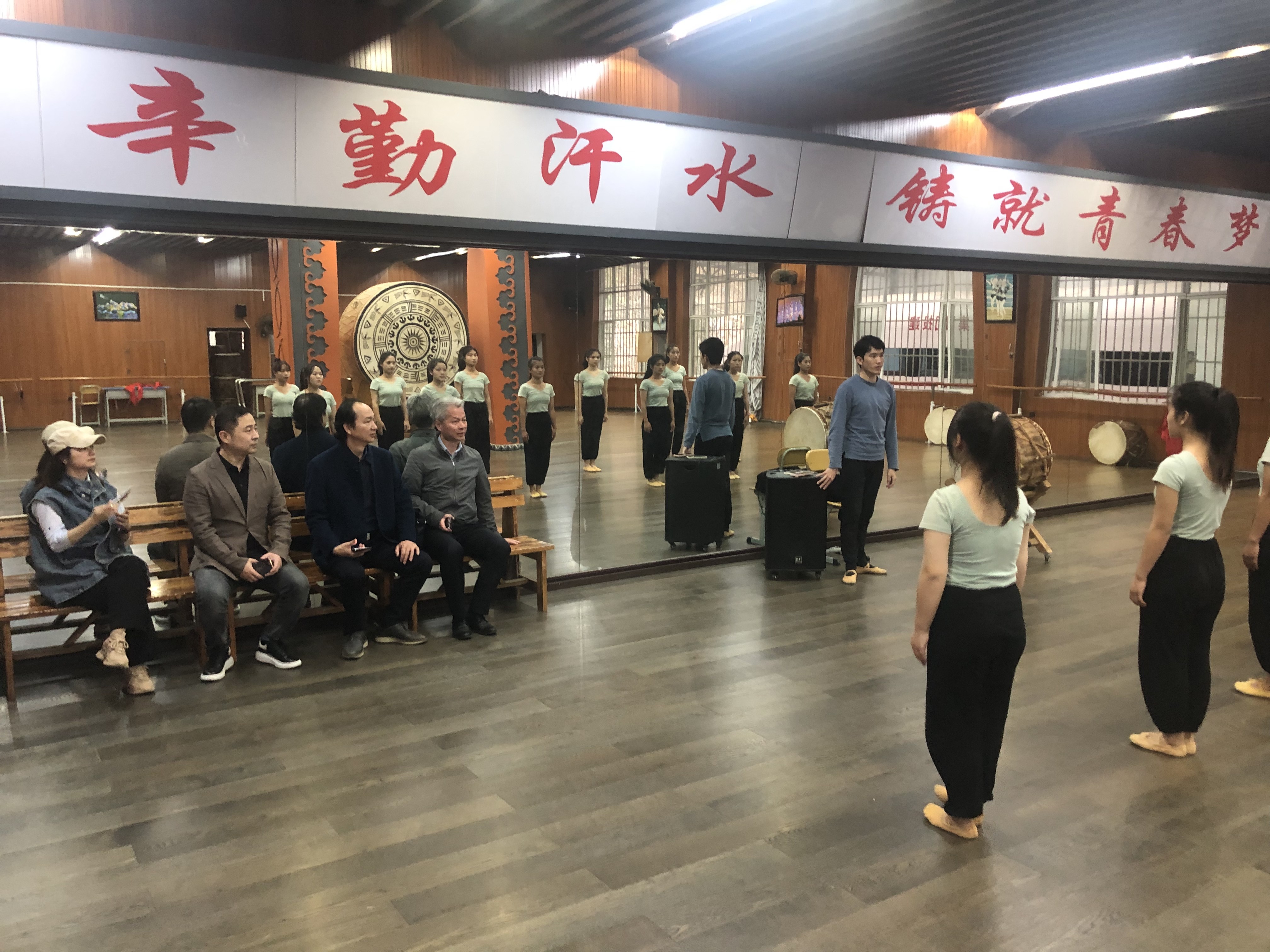 微信图片_20230320154813(1).jpg 微信图片_20230320154813(1).jpg