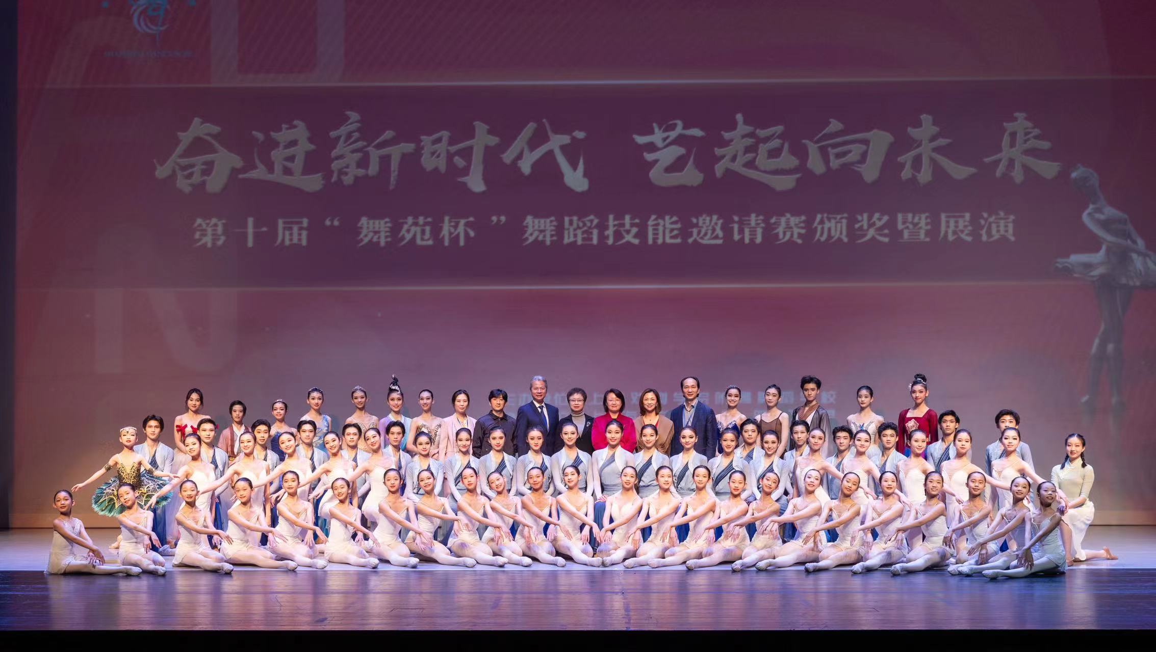 合影.jpg
