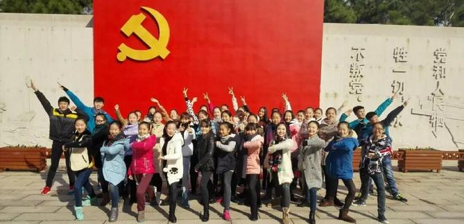 舞蹈学校团员嘉兴革命纪念馆宣誓活动001.jpg