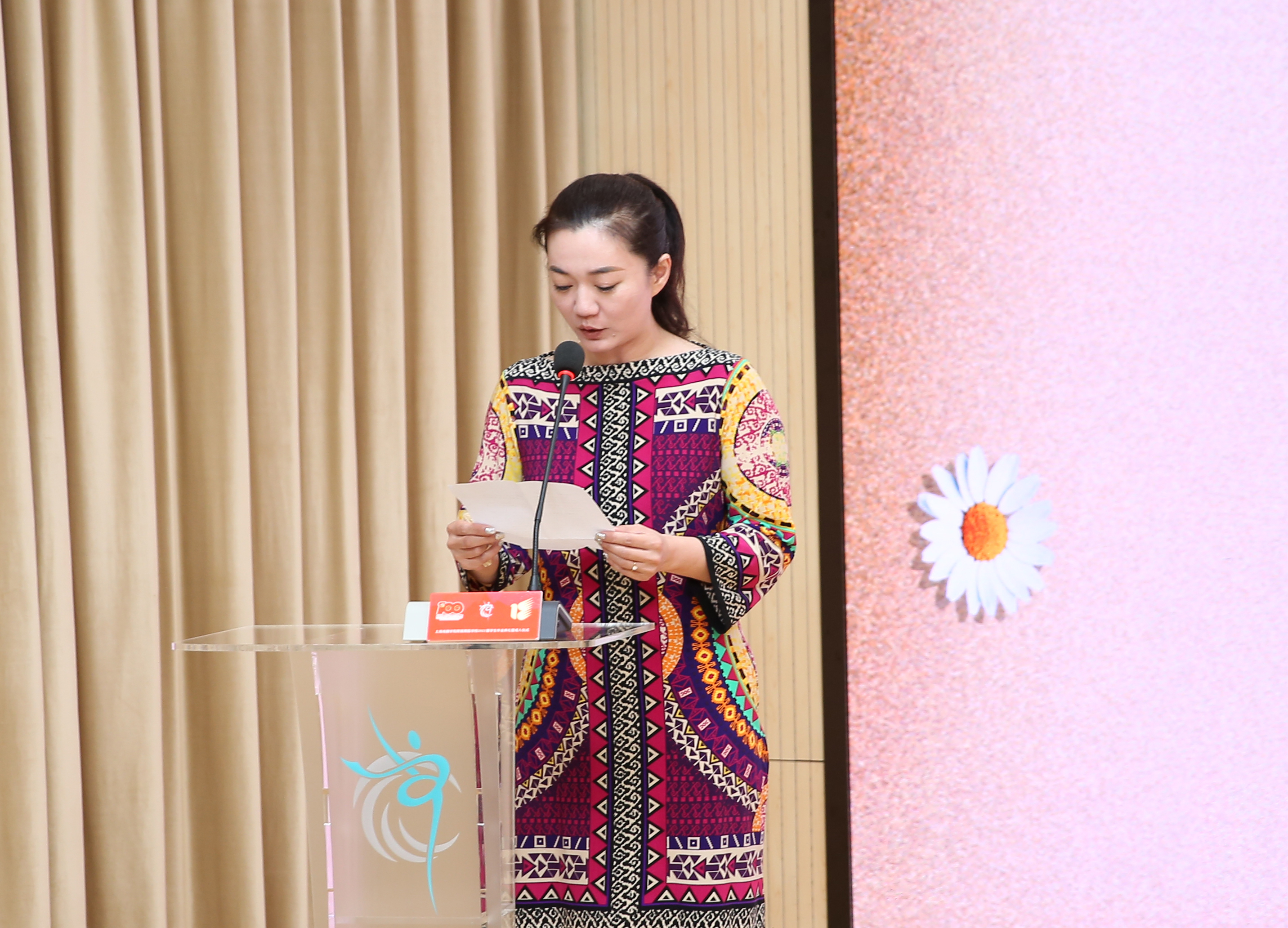 学生家长代表.jpg